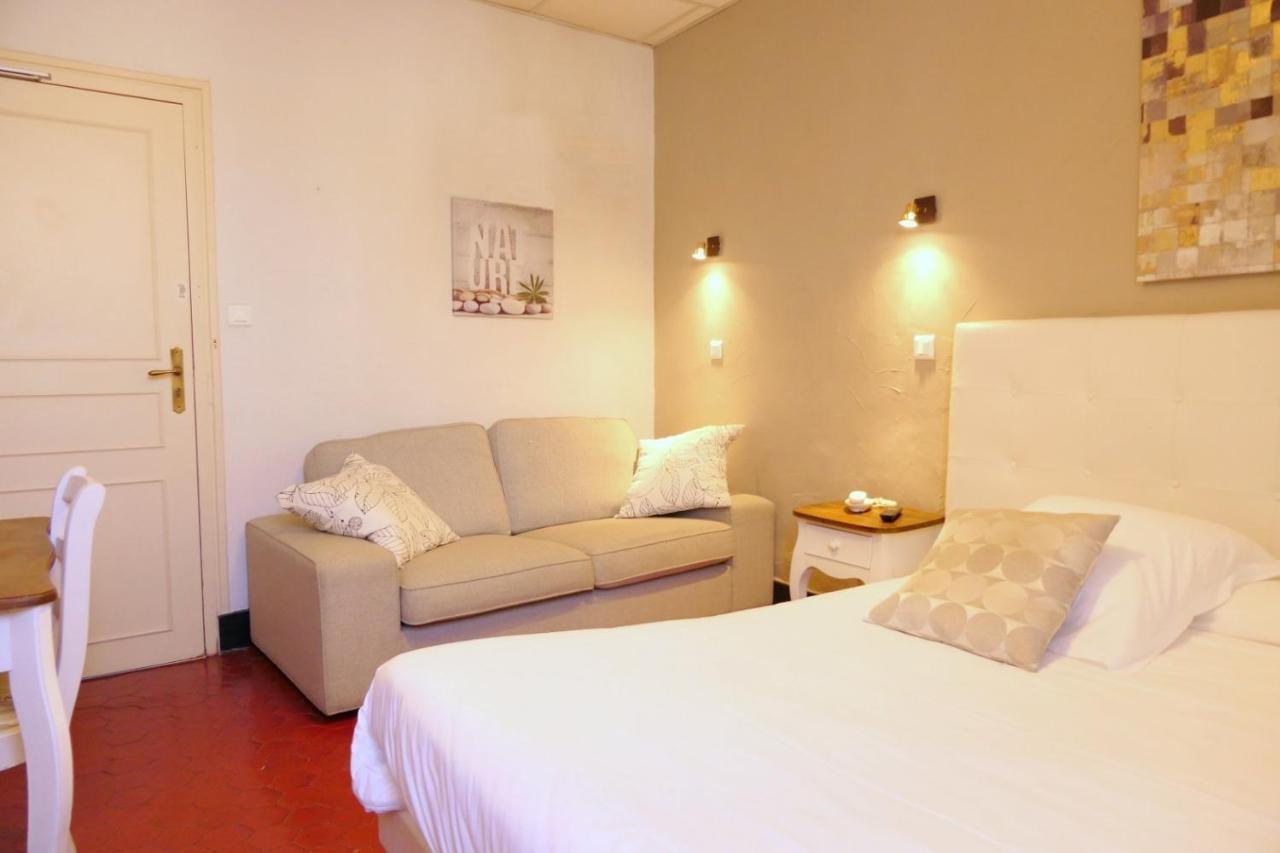 Logis Hotel Restaurant De Provence Orange  Bagian luar foto