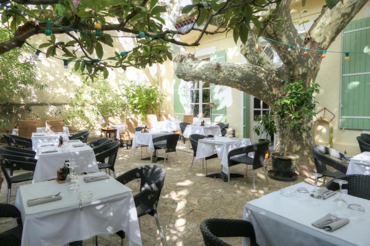 Logis Hotel Restaurant De Provence Orange  Bagian luar foto