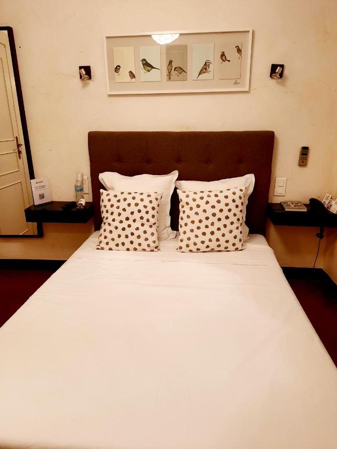 Logis Hotel Restaurant De Provence Orange  Bagian luar foto